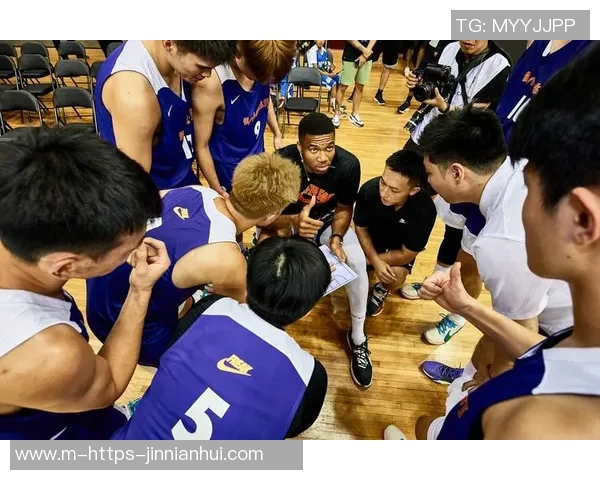 嵊州篮球明星的崛起与奋斗历程探秘，激励无数年轻球员追逐梦想